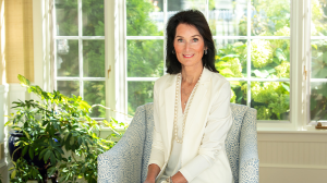 Leslie Graves