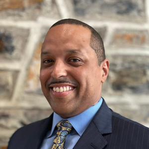Kevin Saunders