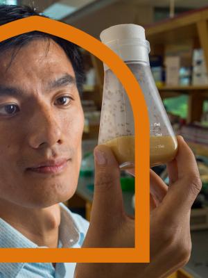 Medical research student in lab